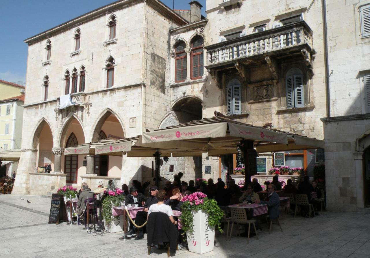 Holiday Apartment With Garden Kaštela Εξωτερικό φωτογραφία